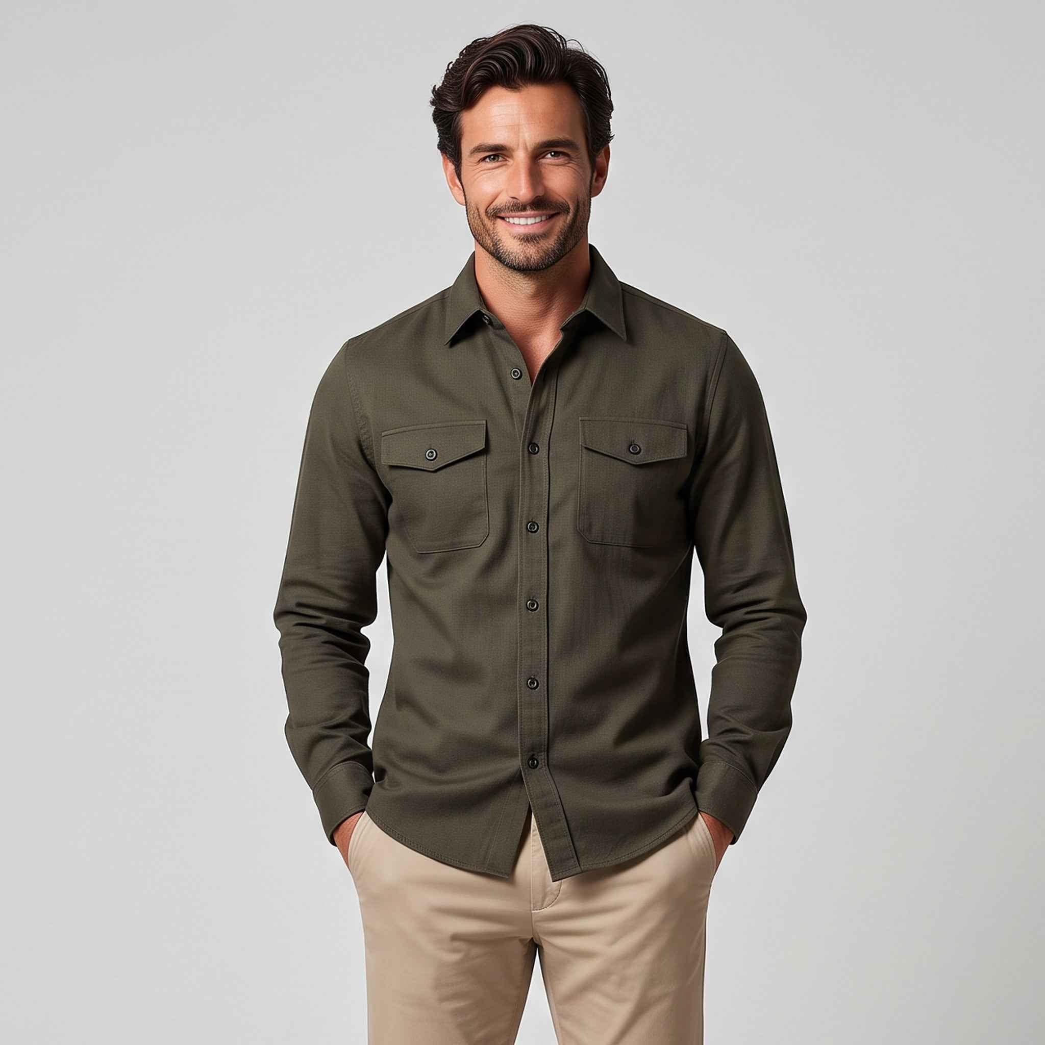 Uniwersalna koszula overshirt męska z kieszeniami na piersi i guzikami