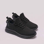 Lekkie sneakersy męskie z siateczkową cholewką i elastycznymi sznurówkami