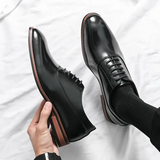 Efektowne Buty Męskie Formalne z Niskim Obcasem i Smukłą Linią