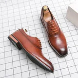 Efektowne Buty Męskie Formalne z Niskim Obcasem i Smukłą Linią