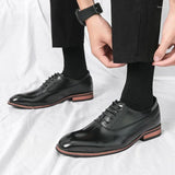 Efektowne Buty Męskie Formalne z Niskim Obcasem i Smukłą Linią