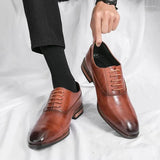 Efektowne Buty Męskie Formalne z Niskim Obcasem i Smukłą Linią