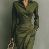 Efektowna Sukienka Maxi z Eleganckim Drapowaniem w Talii