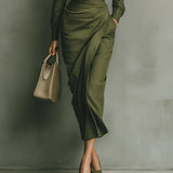 Efektowna Sukienka Maxi z Eleganckim Drapowaniem w Talii