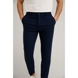 Stylowe Spodnie Męskie Slim Fit z Klasycznym Zapięciem