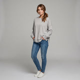 Wyjątkowo uniwersalna bluza damska oversize o luźnym fasonie