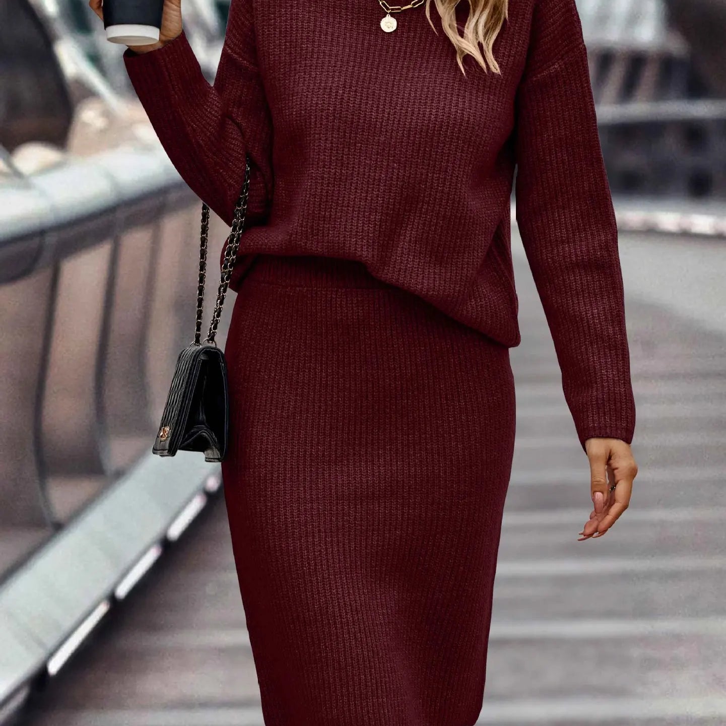 Szykowny Komplet Damski ze swetrem i spódnicą na wyjątkowy styl