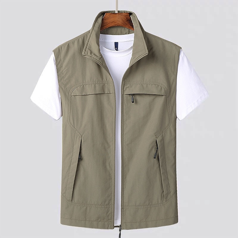 Kamizelka męska w kolorze khaki z kieszeniami bocznymi, Sylnia Butik